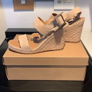 Steve Madden Nude Suede Wedges